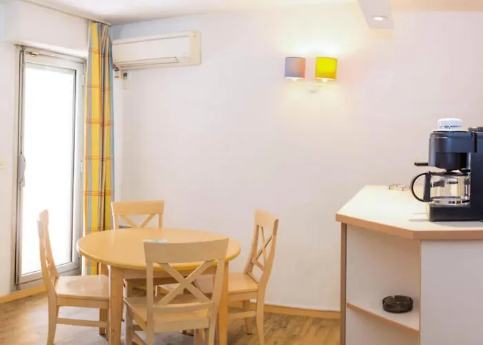 Promenade Des Bains - Maeva - 4 Personnes - Confort Mae-2294 Appartement Saint-Raphaël