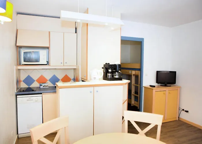 Promenade Des Bains - Maeva - 4 Personnes - Confort Mae-2294 Appartement Saint-Raphaël